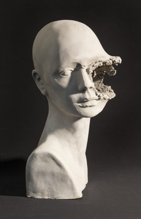 dunkelgrauer, gebrannter Ton, 40 x 20 x 20 cm