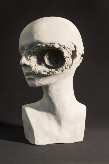 dunkelgrauer, gebrannter Ton, 40 x 20 x 20 cm