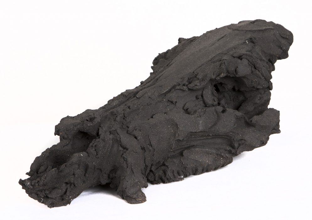Schwein, 34 x 19 x 14 cm, schwarzer, gebrannter Ton